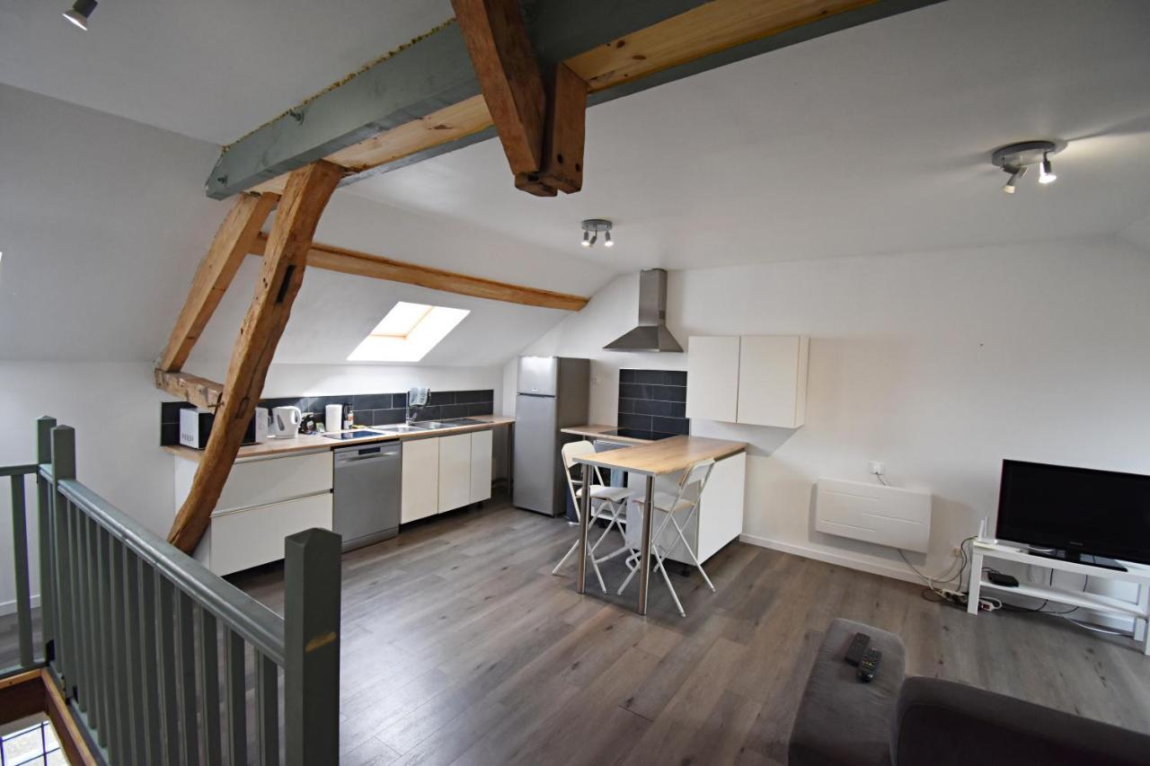 Bel Appartement 2 Chambres Climatise Mont-Notre-Dame Exterior foto